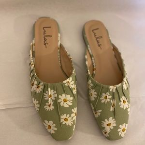 Lulus Saphira Green Floral Print Square Toe Mules
